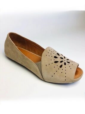Gentle Souls Bayville Suede Peep Toe Flats